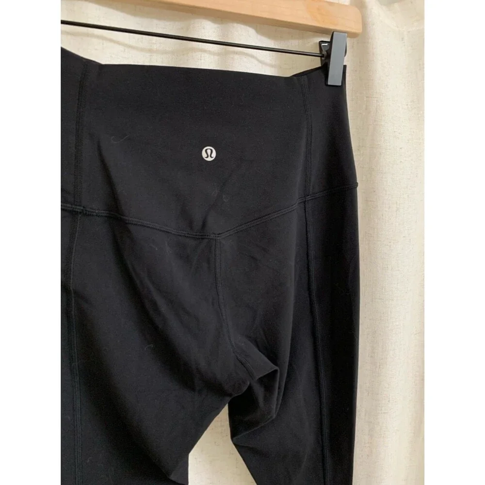 lululemon Love Knot Wrap Legging 21” Crop Yoga Black Athletic Leggings Size 8